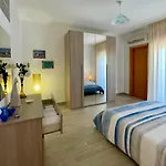 Vistamare 아파트